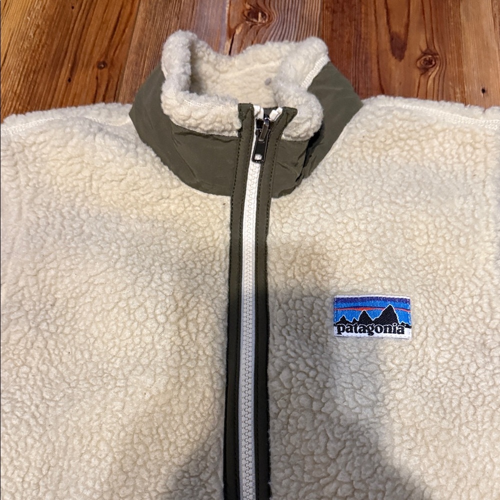 Patagonia Kids Cream and Gray Fleece Vest